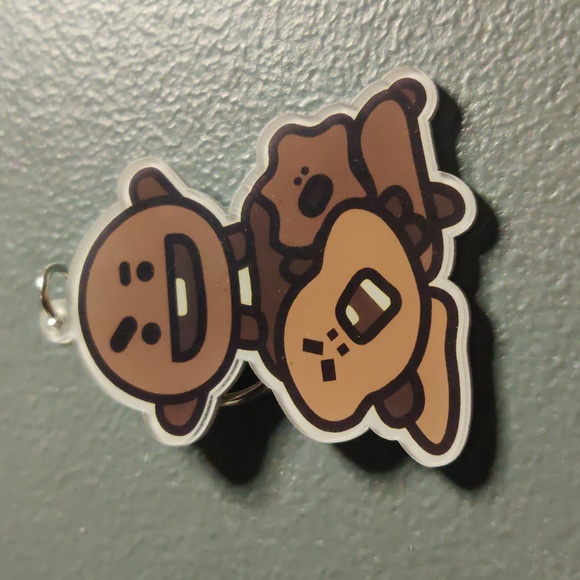 Bt21 shooky keychain - Picture 2 of 2